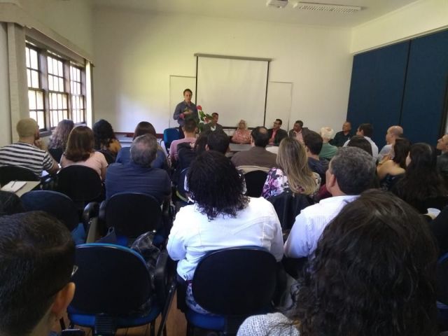 Servidores do Ifes participam de aula inaugural do mestrado em Educação Agrícola