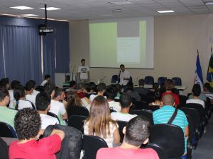 2013 - Palestra de estudante de universidade holandesa