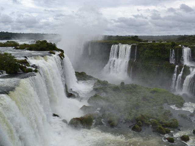 alunos_nas_cataratas_iguau_2