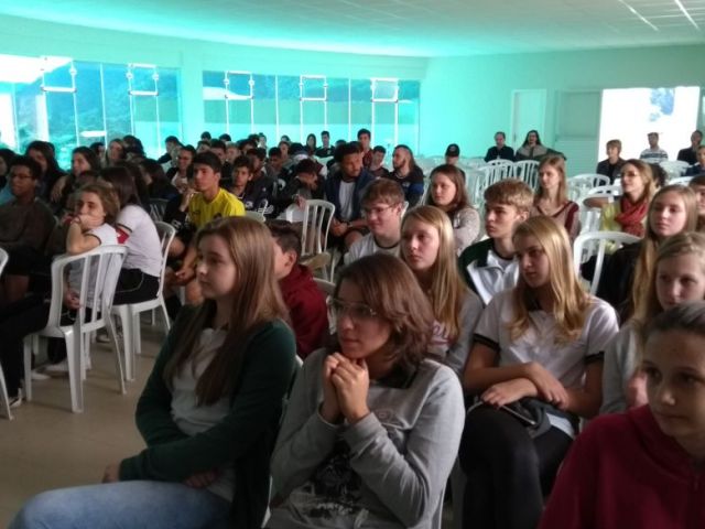 Campus Centro-Serrano inaugura novo espaço da biblioteca