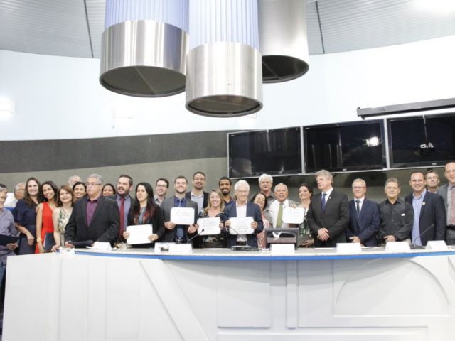 Ifes recebe homenagem pelos 110 anos do Campus Vitória e da Rede Federal