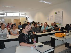 Professores de 15 institutos da Rede Federal participam de capacitação no Campus Vitória