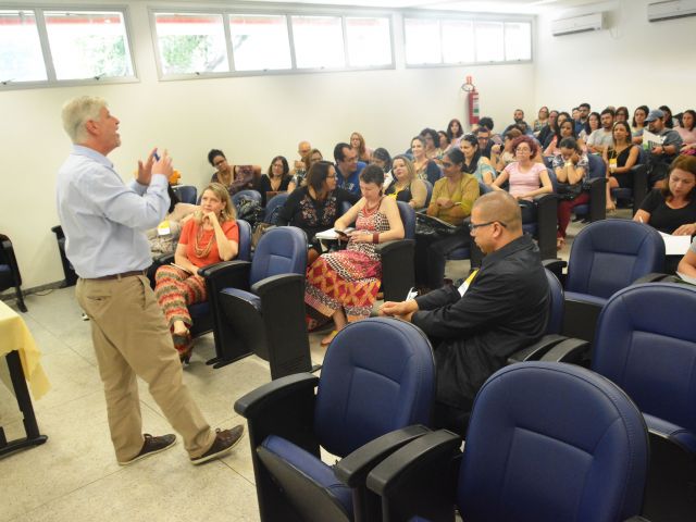 I Ciclo de Debates reúne professores da educação básica do Campus Vitória