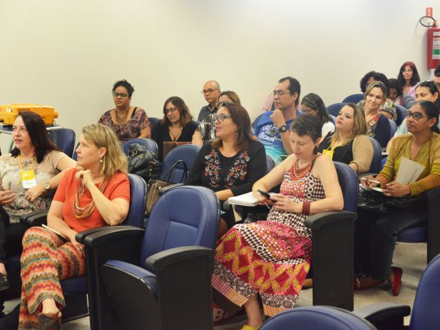 I Ciclo de Debates reúne professores da educação básica do Campus Vitória