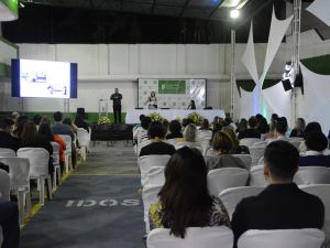 Abertura do Concefor tem Banda da PM e palestra sobre tecnologias na EAD