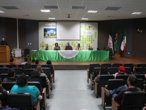 Campus Venda Nova inicia curso sobre relações étnico-raciais na educação