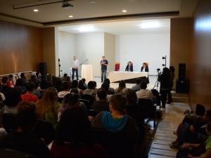 Debate dos candidatos a reitor em Santa Teresa