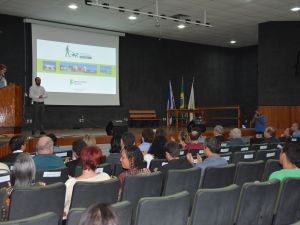 Entrega do primeiro cão-guia no Campus de Alegre