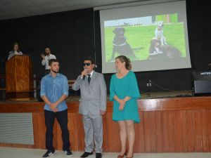 Entrega do primeiro cão-guia no Campus de Alegre