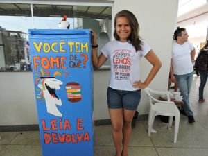 geladeira_de_livros_04