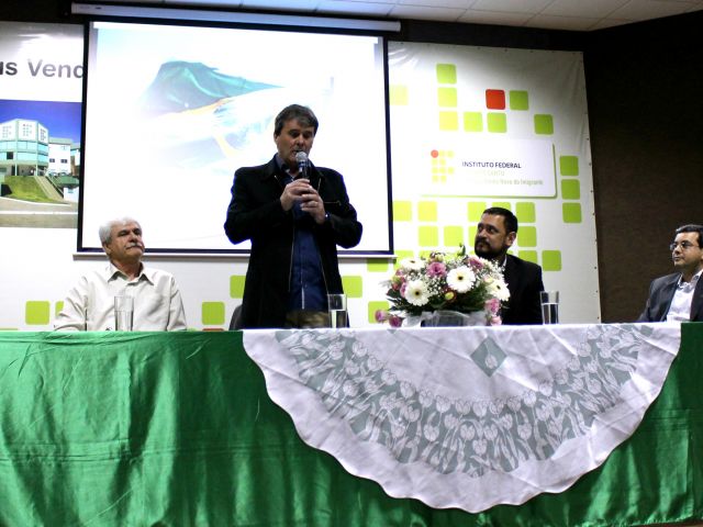 Inaugurada a Incubadora do Campus Venda Nova do Imigrante