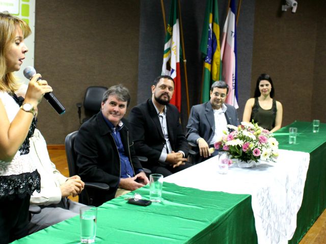 Inaugurada a Incubadora do Campus Venda Nova do Imigrante