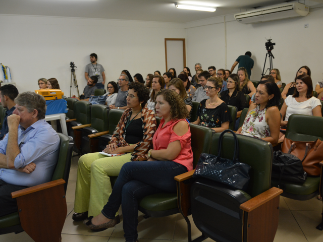 Mesa-redonda sobre violência e assédio encerra programação do Mês da Mulher na Reitoria