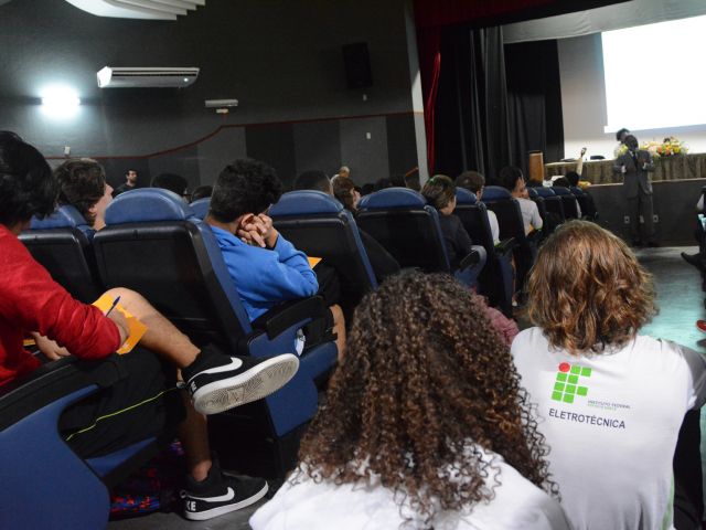 Palestra sobre ações afirmativas abre o IV Seminário de Estudos Africanos e Afro-brasileiros em Educação