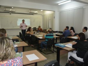 Coordenadores de cursos participam de oficina sobre o instrumento de avaliação dos cursos de graduação