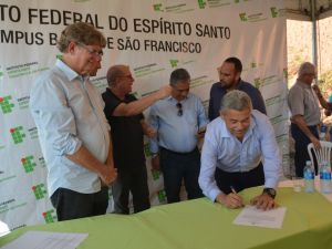 Ifes dá início às obras de construção da nova sede do Campus Barra São Francisco