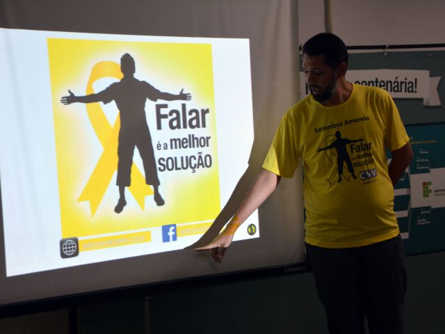 Reitoria realiza palestra sobre prevenção do suicídio