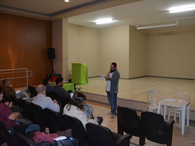 Representantes dos campi debatem sobre extensão e ações de comunicação em Santa Teresa