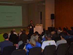 Representantes dos campi debatem sobre extensão e ações de comunicação em Santa Teresa