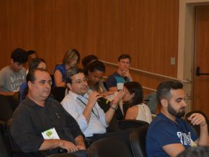 Representantes dos campi debatem sobre extensão e ações de comunicação em Santa Teresa