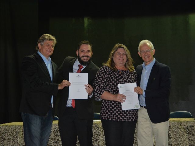 Cerimônia de posse dos novos diretores-gerais lota Teatro do Campus Vitória