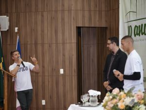 Campus Nova Venécia homenageia o jogador Richarlison