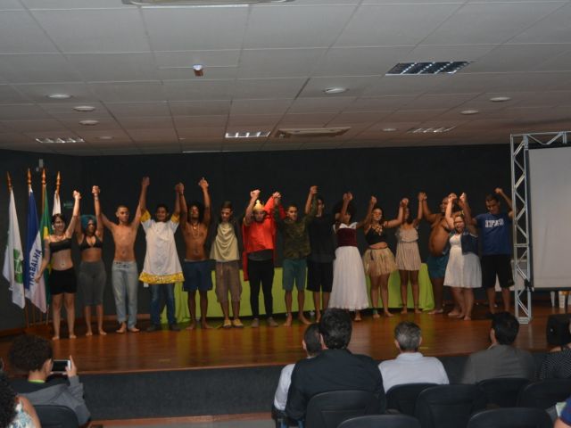 Servidores do Ifes discutem sobre Ensino Médio Integrado em evento no Campus Cariacica