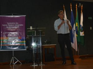 Servidores do Ifes discutem sobre Ensino Médio Integrado em evento no Campus Cariacica