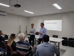 Secretário de Educação Profissional e Tecnológica visita o Ifes