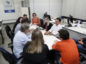 Secretário de Educação Profissional e Tecnológica visita o Ifes