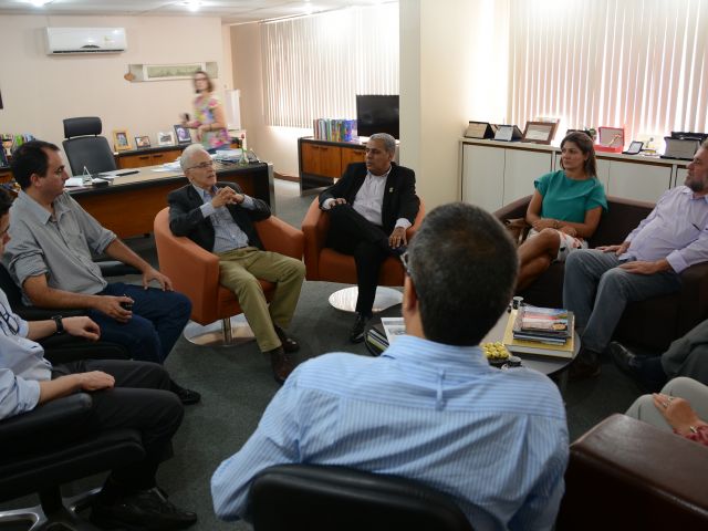 Visita da Capes ao Ifes para análise do mestrado em rede ProfEPT