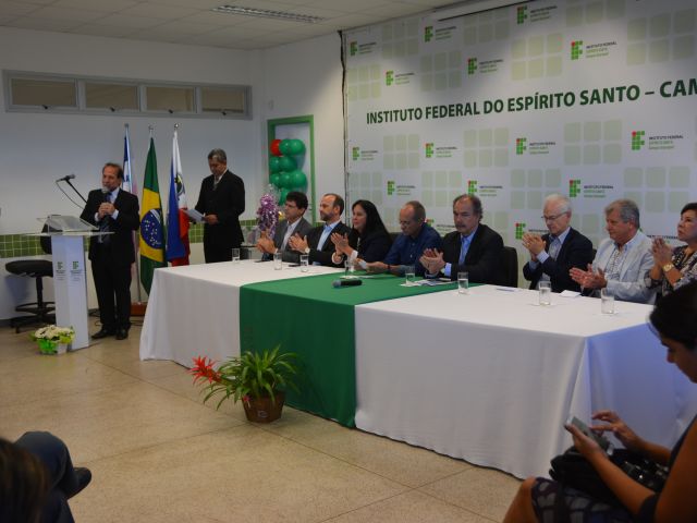 Ministro da Educação visita o Campus Guarapari e participa de evento em Vitória