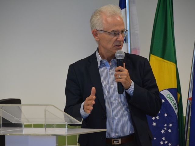 Ministro da Educação visita o Campus Guarapari e participa de evento em Vitória