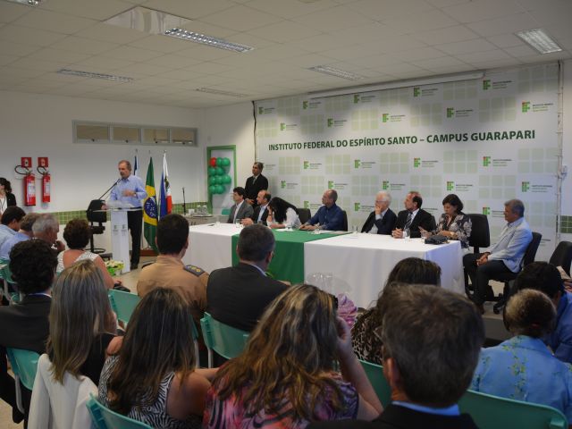 Ministro da Educação visita o Campus Guarapari e participa de evento em Vitória