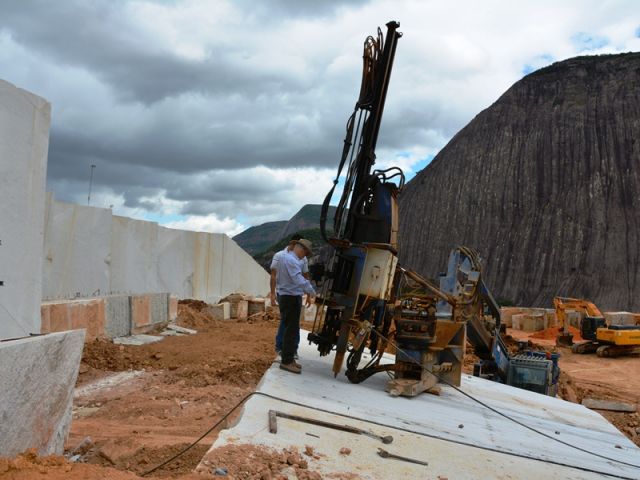 Visita do Reitor à Barra de São Francisco