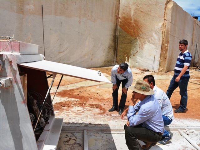 Visita do Reitor à Barra de São Francisco