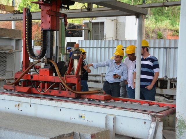 Visita do Reitor à Barra de São Francisco