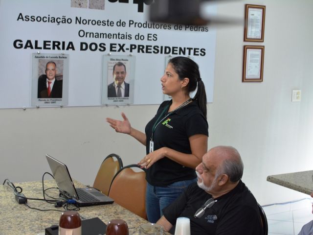 Visita do Reitor à Barra de São Francisco